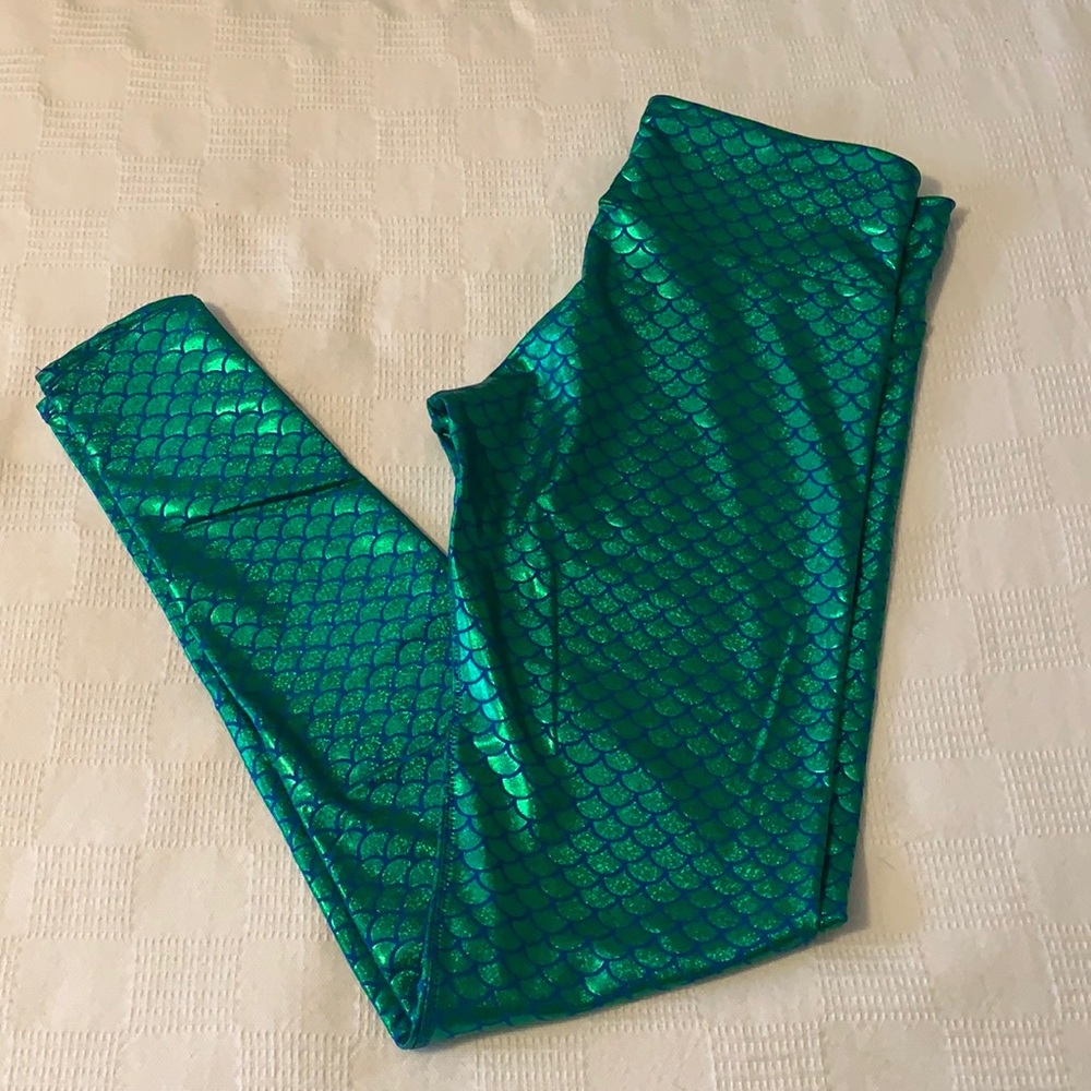 Holographic Mermaid Leggings